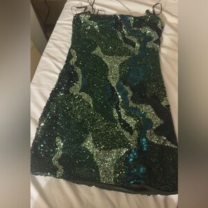 Elegant Green Sequin Skirt
